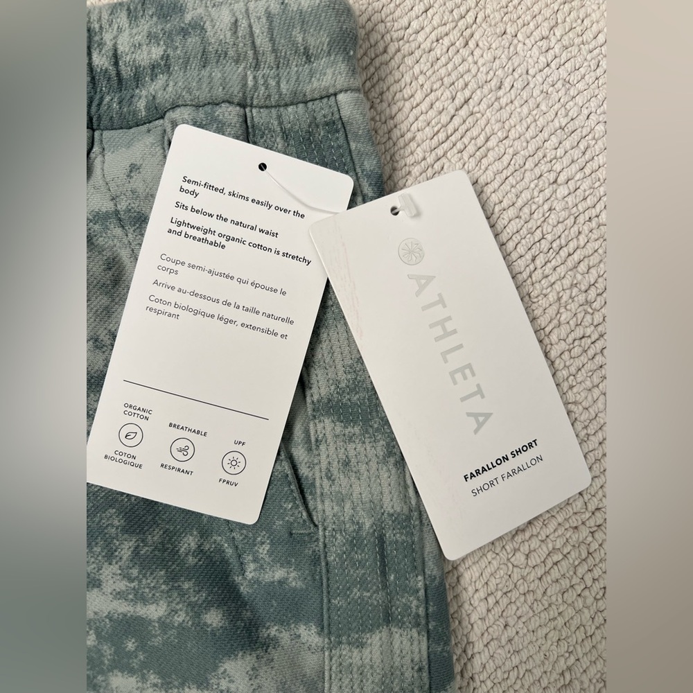 ATHLETA Farallon Short Fog Camo Coast Green Women’s Size: Small - Picture 8 of 16